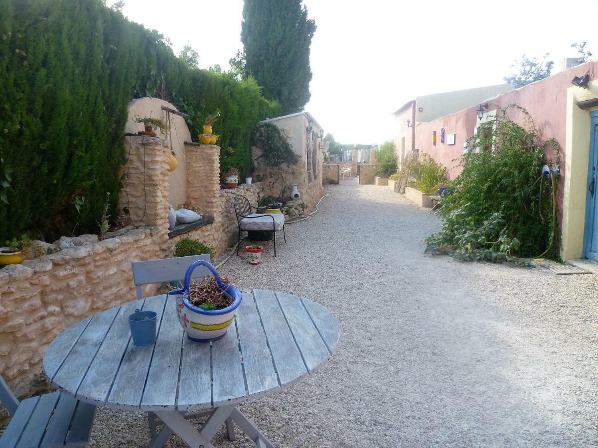 Casa Rural Ubeda - B&B - Pinoso-Alicante Экстерьер фото